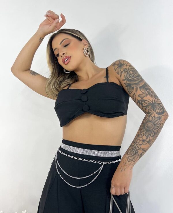 Cropped reto botão